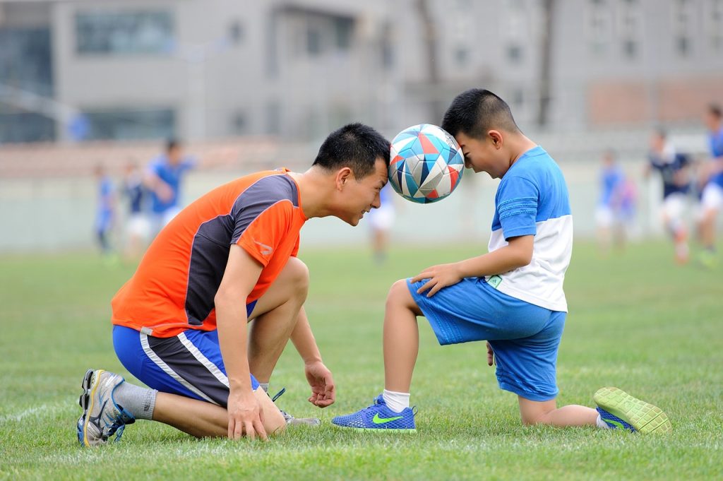 football 1533210 1280